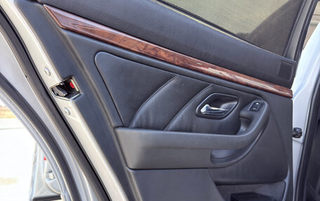 BMW 5 серия, 2002 год, 600 000 рублей, 15 фотография