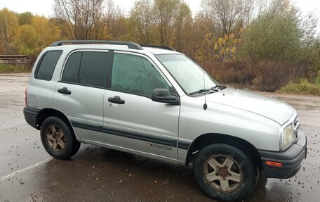 Chevrolet Tracker II, 2003 год, 550 000 рублей, 2 фотография
