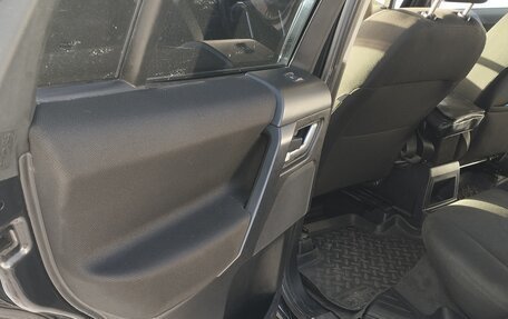 Land Rover Freelander II рестайлинг 2, 2011 год, 1 700 000 рублей, 15 фотография