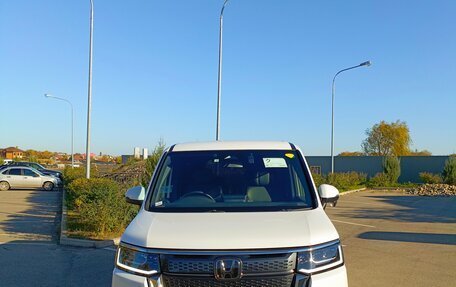 Honda Stepwgn IV, 2022 год, 3 190 000 рублей, 2 фотография