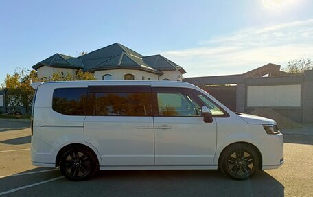 Honda Stepwgn IV, 2022 год, 3 190 000 рублей, 8 фотография