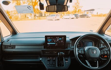 Honda Stepwgn IV, 2022 год, 3 190 000 рублей, 9 фотография