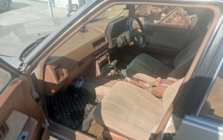 Toyota Corona VIII (T170), 1983 год, 115 000 рублей, 11 фотография