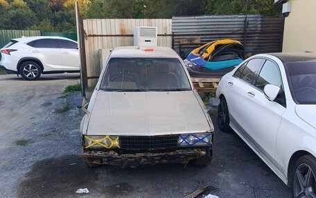 Toyota Corona VIII (T170), 1983 год, 115 000 рублей, 2 фотография