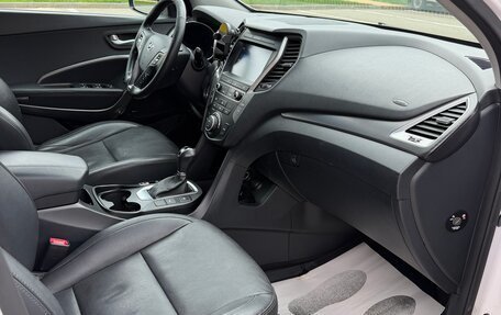 Hyundai Santa Fe III рестайлинг, 2017 год, 2 200 000 рублей, 12 фотография