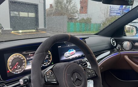 Mercedes-Benz E-Класс AMG, 2017 год, 4 450 000 рублей, 6 фотография