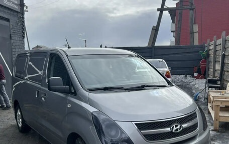 Hyundai Grand Starex Grand Starex I рестайлинг 2, 2011 год, 1 170 000 рублей, 9 фотография