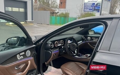 Mercedes-Benz E-Класс AMG, 2017 год, 4 450 000 рублей, 9 фотография