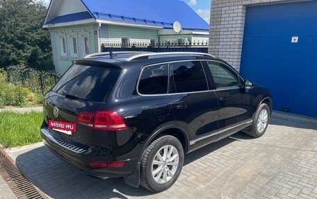 Volkswagen Touareg III, 2014 год, 2 290 000 рублей, 4 фотография