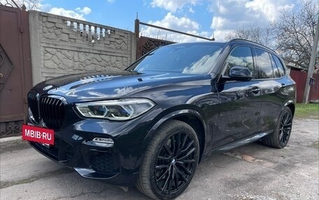 BMW X5, 2019 год, 8 500 000 рублей, 2 фотография
