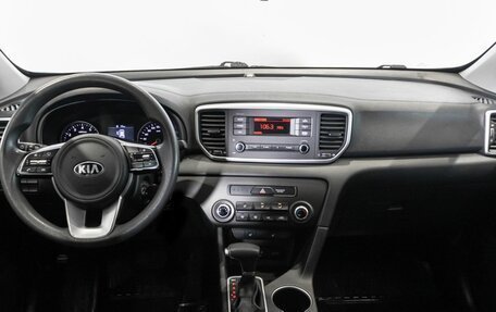 KIA Sportage IV рестайлинг, 2020 год, 2 325 600 рублей, 6 фотография