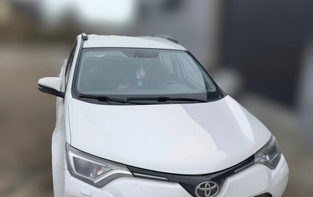 Toyota RAV4, 2017 год, 2 400 000 рублей, 1 фотография