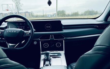 CheryExeed TXL, 2023 год, 2 450 000 рублей, 11 фотография