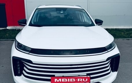 CheryExeed TXL, 2023 год, 2 450 000 рублей, 2 фотография