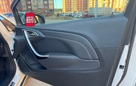 Opel Astra J, 2013 год, 995 000 рублей, 22 фотография