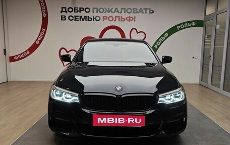 BMW 5 серия, 2018 год, 4 190 000 рублей, 2 фотография