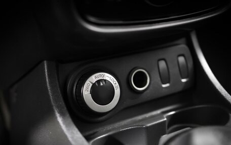 Toyota RAV4, 2014 год, 1 850 000 рублей, 20 фотография