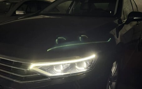 Volkswagen Passat B8 рестайлинг, 2019 год, 2 800 000 рублей, 4 фотография