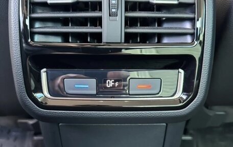 Volkswagen Passat B8 рестайлинг, 2019 год, 2 800 000 рублей, 10 фотография