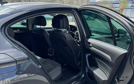 Volkswagen Passat B8 рестайлинг, 2019 год, 2 800 000 рублей, 17 фотография