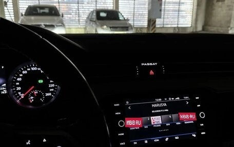 Volkswagen Passat B8 рестайлинг, 2019 год, 2 800 000 рублей, 3 фотография