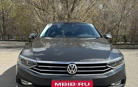 Volkswagen Passat B8 рестайлинг, 2019 год, 2 800 000 рублей, 24 фотография