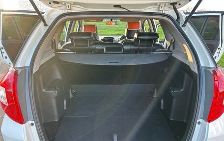 Honda Fit Shuttle I рестайлинг, 2011 год, 990 000 рублей, 13 фотография