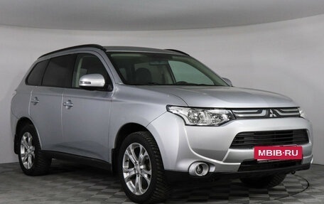 Mitsubishi Outlander III рестайлинг 3, 2013 год, 1 499 000 рублей, 3 фотография