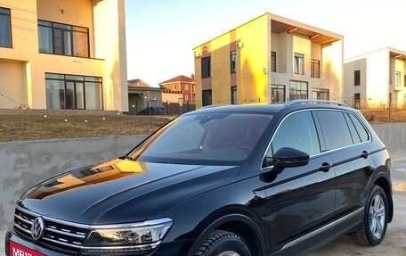 Volkswagen Tiguan II, 2019 год, 3 390 000 рублей, 1 фотография