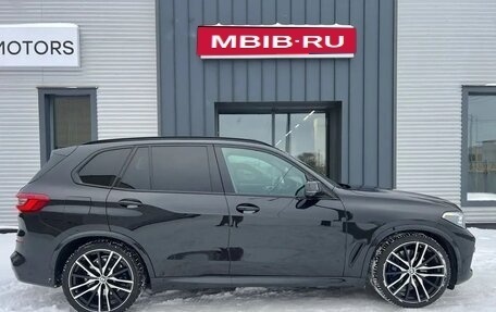 BMW X5, 2019 год, 4 800 000 рублей, 1 фотография