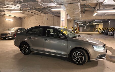 Volkswagen Jetta VI, 2018 год, 1 200 000 рублей, 7 фотография