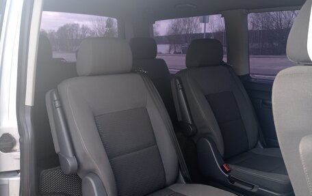 Volkswagen Multivan T5, 2013 год, 2 575 000 рублей, 11 фотография