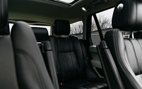 Land Rover Range Rover IV рестайлинг, 2015 год, 4 000 000 рублей, 9 фотография