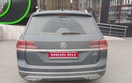 Volkswagen Teramont I, 2018 год, 3 200 000 рублей, 2 фотография