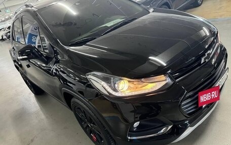 Chevrolet Trax, 2020 год, 1 850 000 рублей, 2 фотография