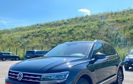 Volkswagen Tiguan II, 2019 год, 3 390 000 рублей, 8 фотография