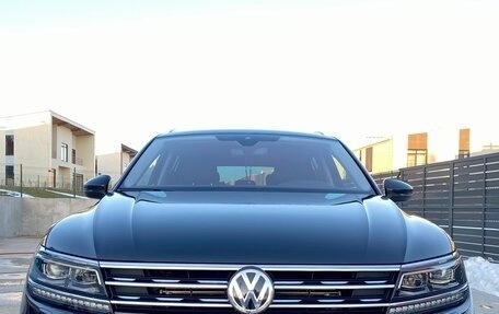 Volkswagen Tiguan II, 2019 год, 3 390 000 рублей, 4 фотография