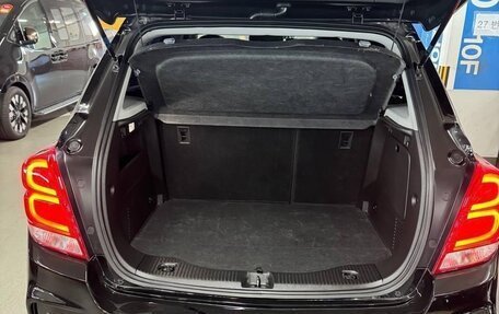 Chevrolet Trax, 2020 год, 1 850 000 рублей, 23 фотография