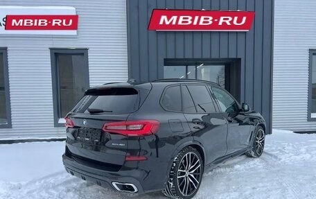 BMW X5, 2019 год, 4 800 000 рублей, 11 фотография