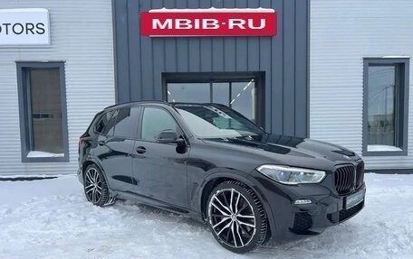 BMW X5, 2019 год, 4 800 000 рублей, 18 фотография