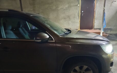 Volkswagen Tiguan I, 2014 год, 1 600 000 рублей, 2 фотография