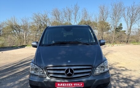 Mercedes-Benz Viano, 2010 год, 2 100 000 рублей, 1 фотография