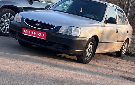 Hyundai Accent II, 2001 год, 220 000 рублей, 1 фотография