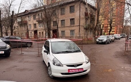 Honda Fit III, 2002 год, 310 000 рублей, 1 фотография