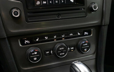 Volkswagen Golf VII, 2013 год, 898 000 рублей, 1 фотография