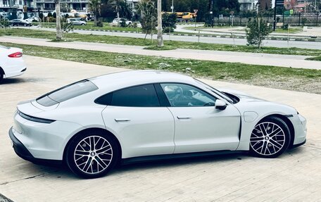 Porsche Taycan I, 2021 год, 8 250 000 рублей, 1 фотография