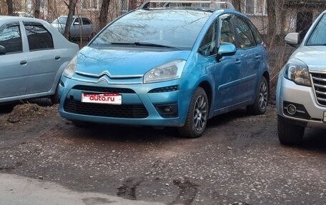 Citroen C4 Picasso II рестайлинг, 2011 год, 435 000 рублей, 1 фотография