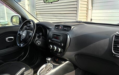 KIA Soul II рестайлинг, 2014 год, 1 343 000 рублей, 10 фотография