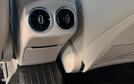 Mercedes-Benz A-Класс, 2020 год, 2 350 000 рублей, 13 фотография