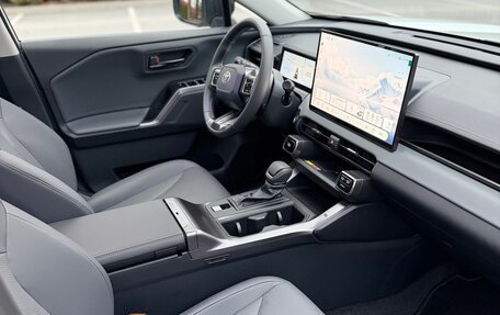 Toyota RAV4, 2026 год, 4 590 000 рублей, 14 фотография